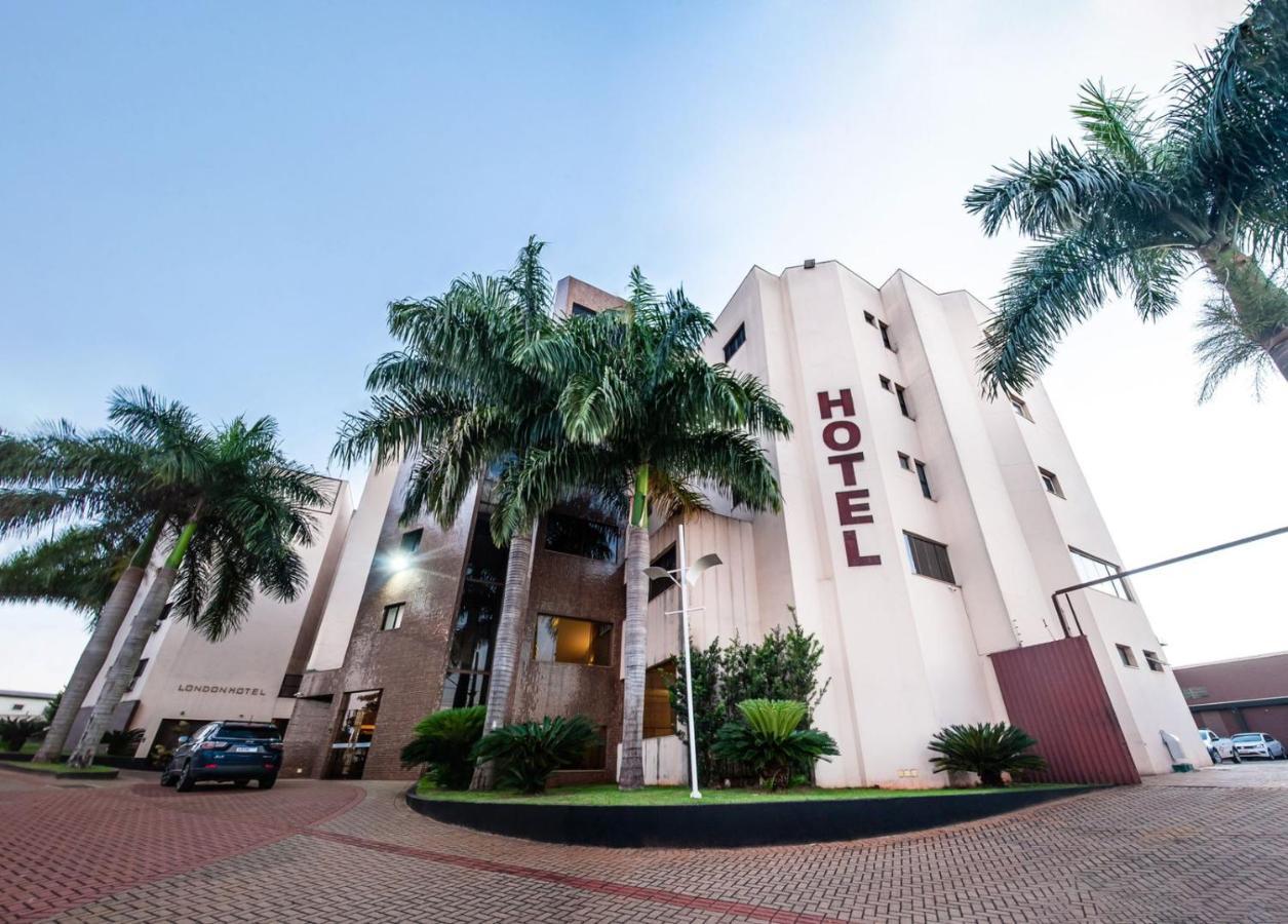 London Hotel Londrina Extérieur photo