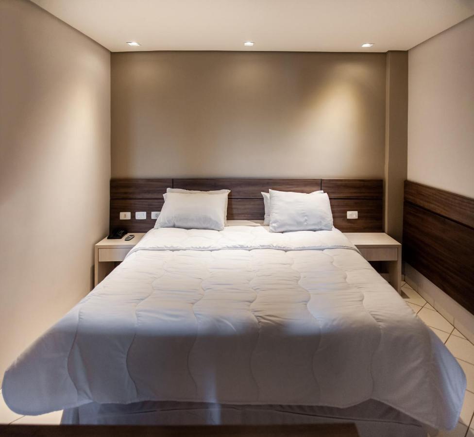 London Hotel Londrina Extérieur photo
