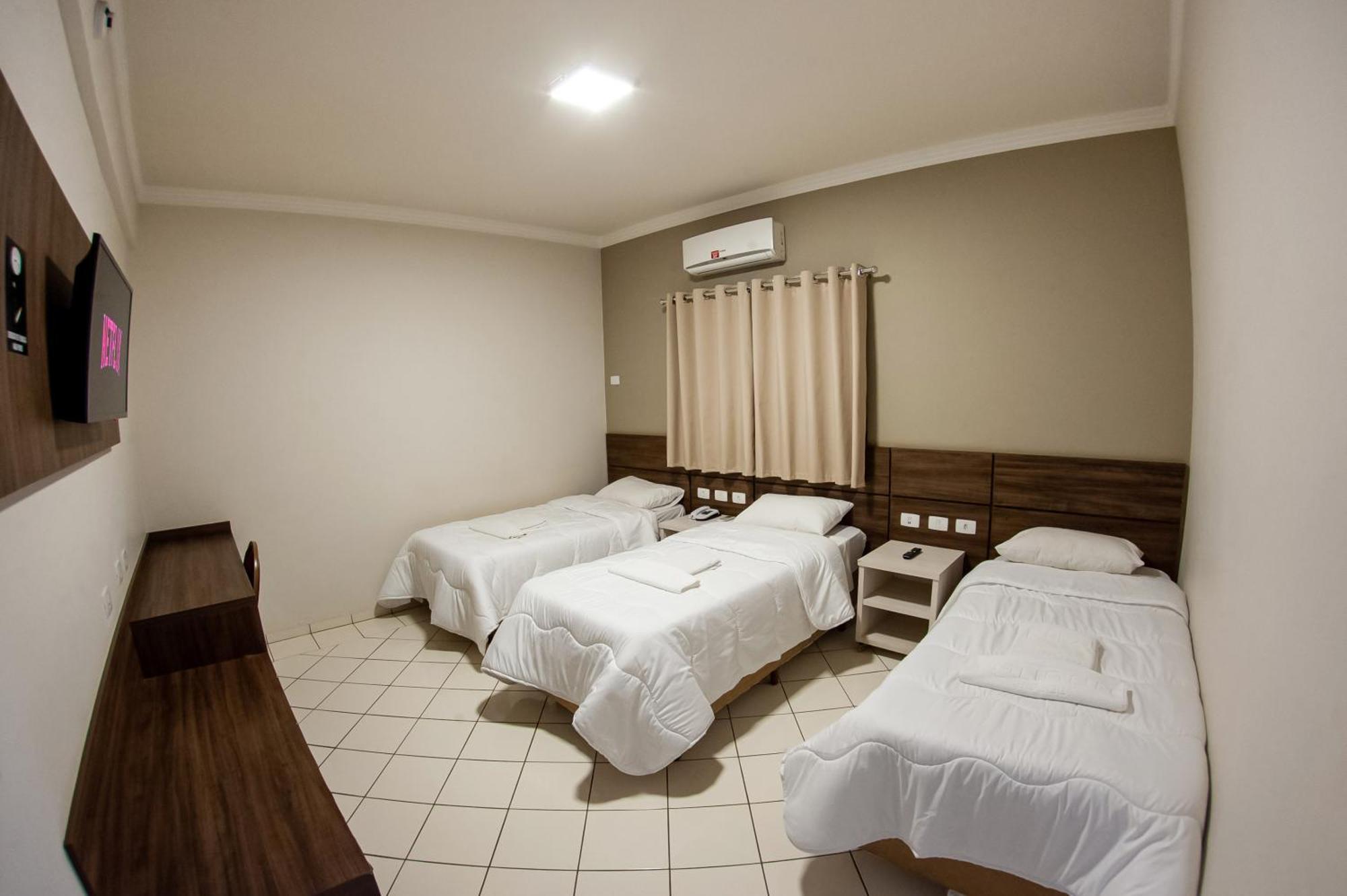 London Hotel Londrina Chambre photo
