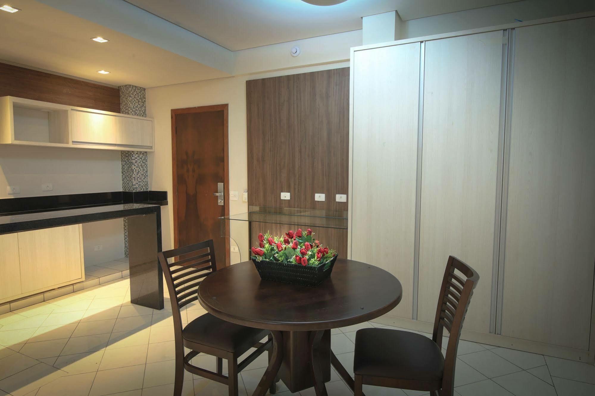 London Hotel Londrina Extérieur photo